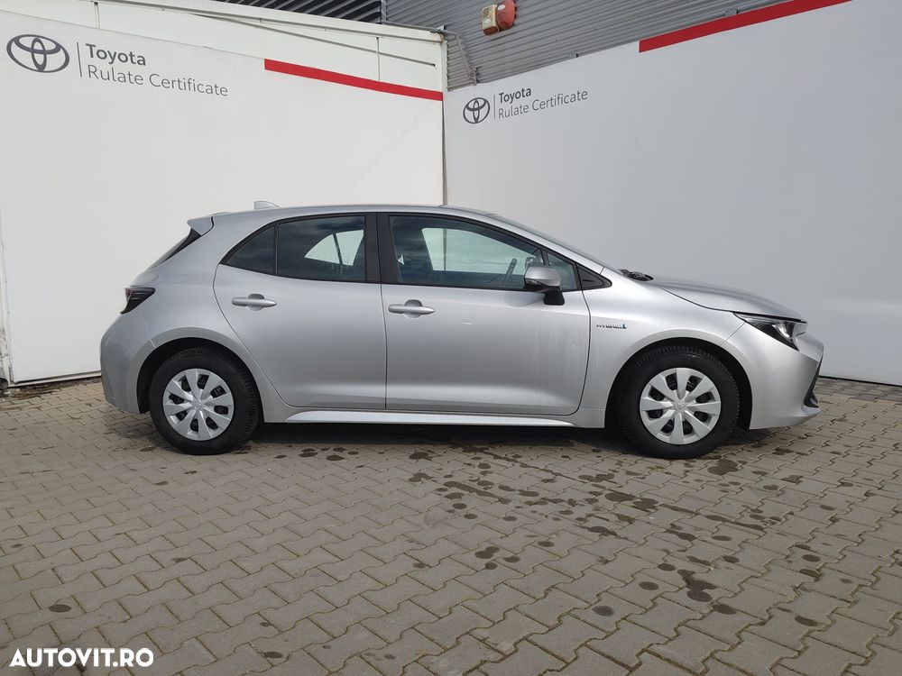 Toyota Corolla 1.8 HSD Business - 2