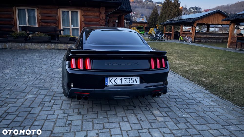 Ford Mustang - 9