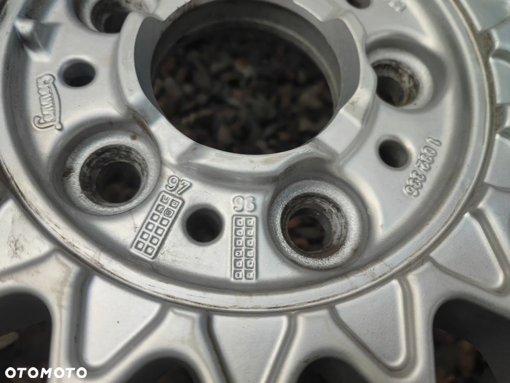 BMW  E39 / E46 / E38 / E36 / E34 / E32 / E60 / ITP. ORYGINALNY KOMPLET FELG STYLING 5 ( 4 SZTUKI + 1 ZAPASÓWKA ) + DEKIELKI W ROZMIARZE 16 CALI 7J ET20 O NR. 36 11 1 092 336 OEM W DOBRYM STANIE + OPONY GRATIS POD PROJEKT / M5 / RARYTAS - 17