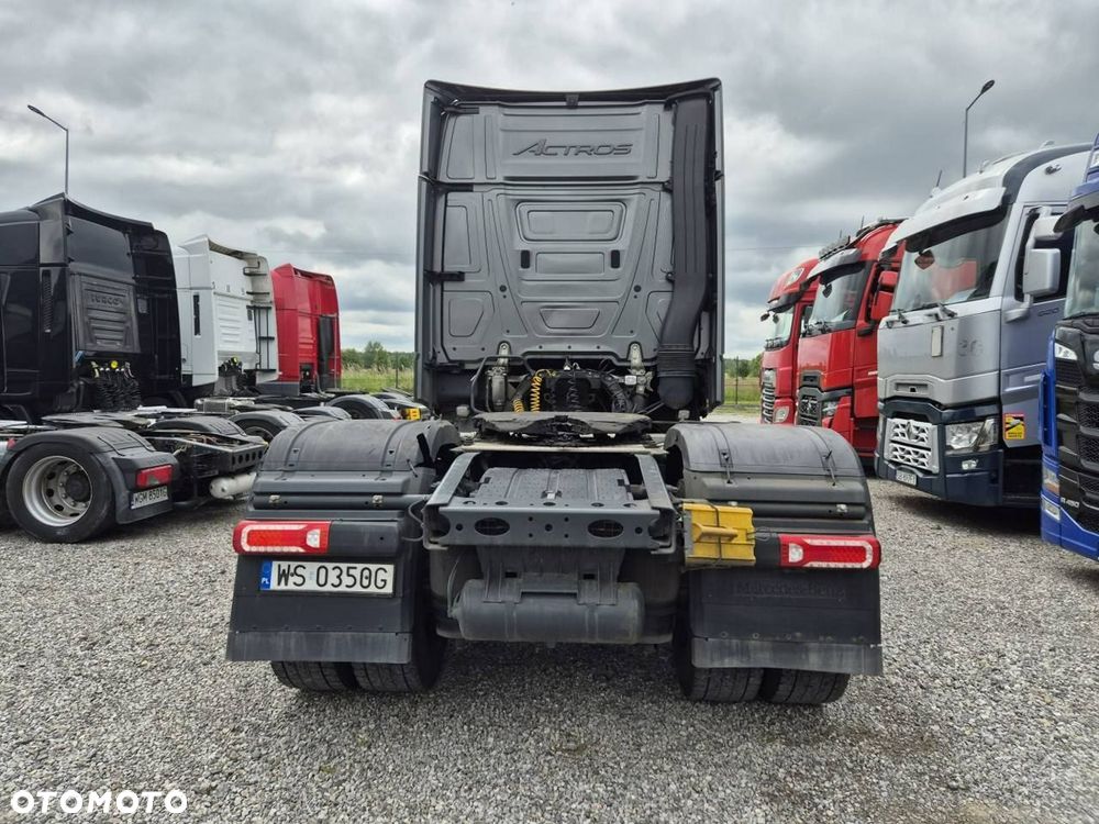 Mercedes-Benz actros - 6
