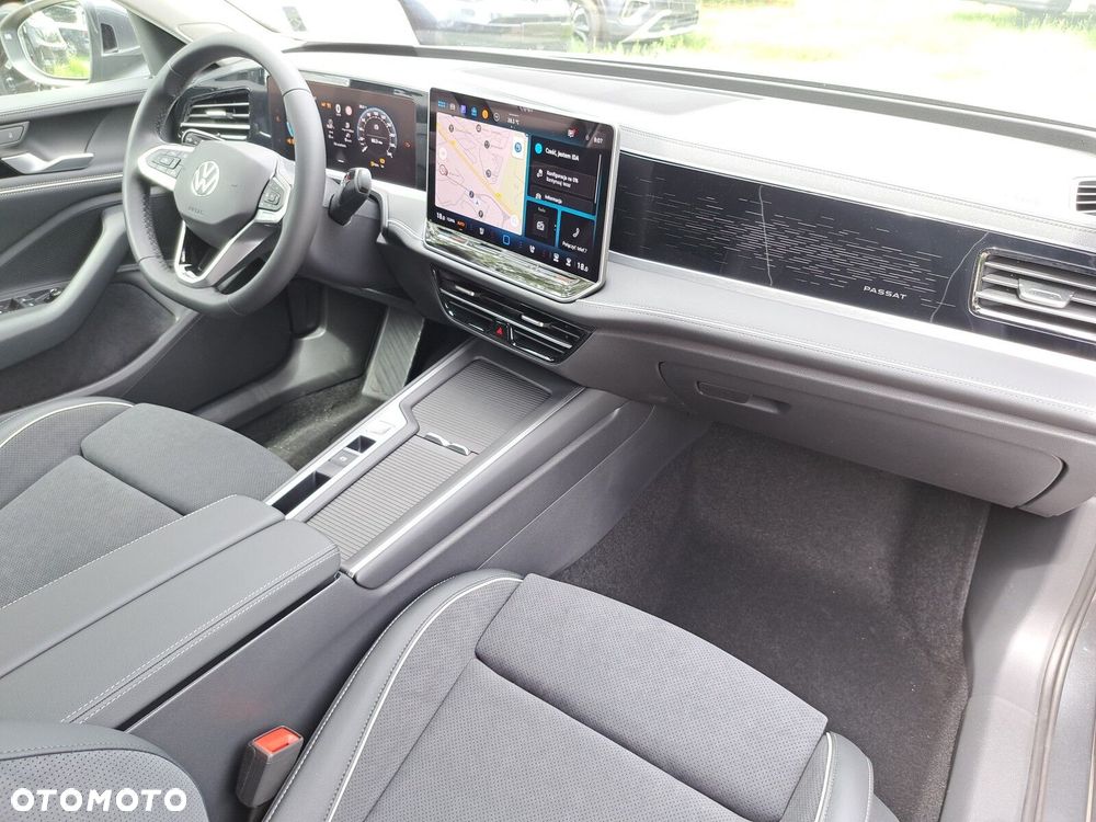 Volkswagen Passat - 17