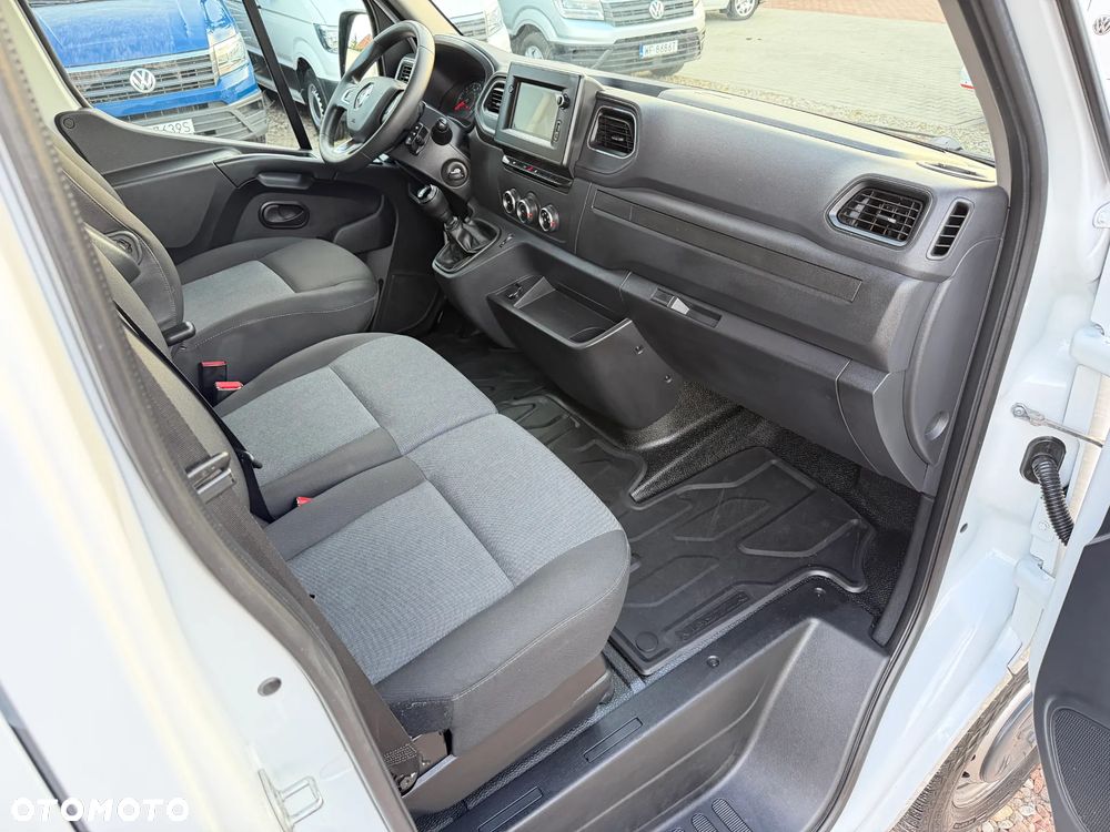 Renault MASTER L3H2 MAXI WZMOCNIONY Zawieszenie poduszki pneumatyczne! MOCNY SILNIK 2.3DCI Rozrząd na ŁAŃCUCHU, Pełna zabudowa paki, Zawiasy drzwi tył 270' DMC3.5t Duża ładowność 1228Kg, HAK 2.5t, Homologacja VAT-1, Parktroniki, Minibar, Stolik EasyLife, Lustro WideView, Oświetlenie LED, Nawigacja, Tempomat, Halogeny, Pakiet Chrom Design, Szare wnętrze, Pełen SERWIS ASO RENAULT!! - 32