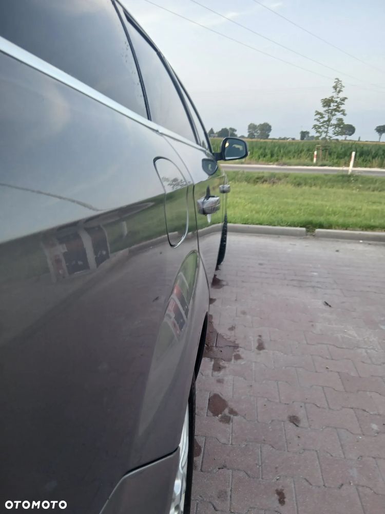 Ford Mondeo 2.0 TDCi Titanium - 16