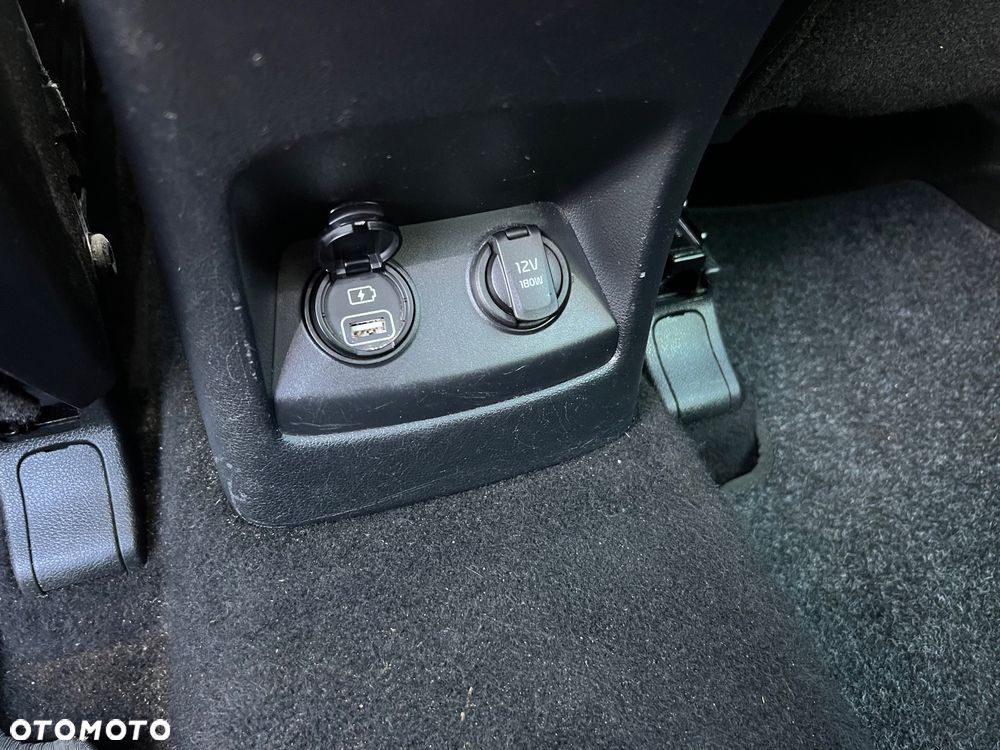 Kia Sportage 1.6 GDI 2WD Black Edition - 22