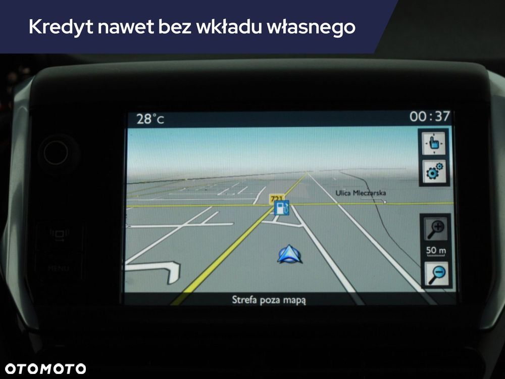 Peugeot 208 - 15