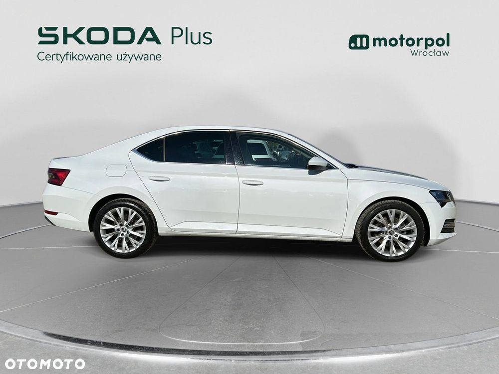 Skoda Superb 2.0 TDI SCR 4x4 Style DSG - 17