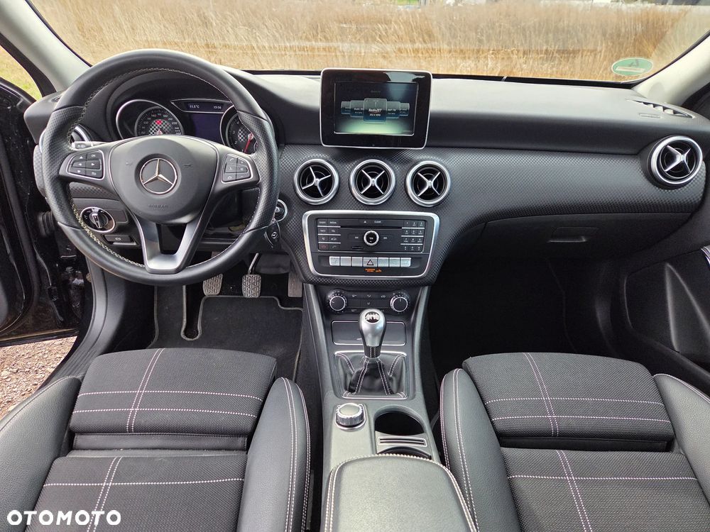 Mercedes-Benz Klasa A 200 Activity Edition - 5