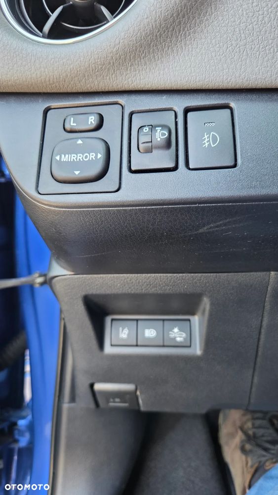 Toyota Yaris 1.5 Active - 8