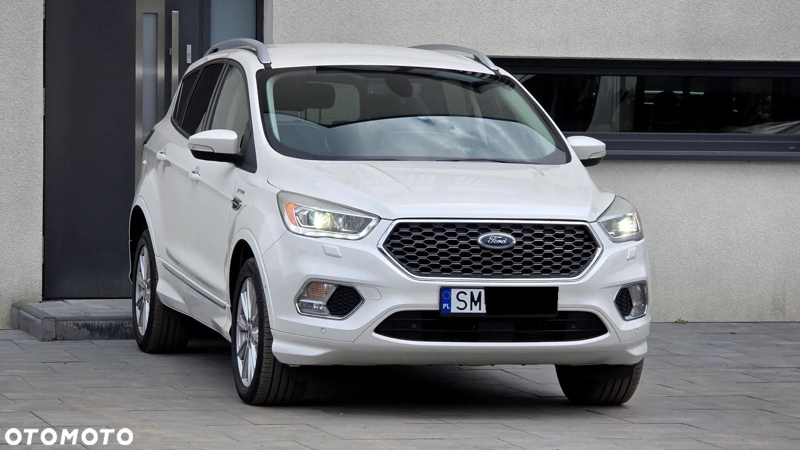 Ford Kuga Vignale 2.0 TDCi AWD - 1