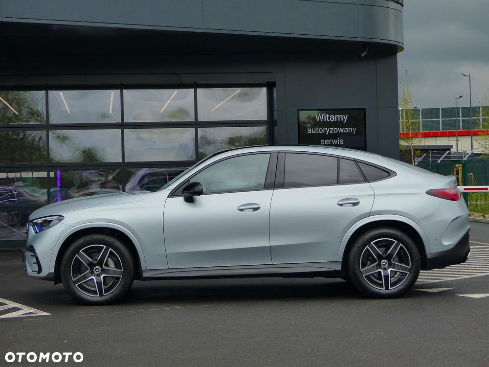 Mercedes-Benz GLC 300 mHEV 4-Matic AMG Line - 9
