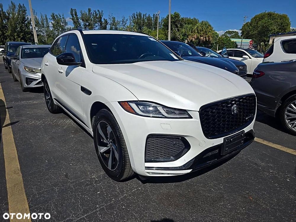 Jaguar F-Pace 2.0 P250 mHEV AWD R-Dynamic S - 2