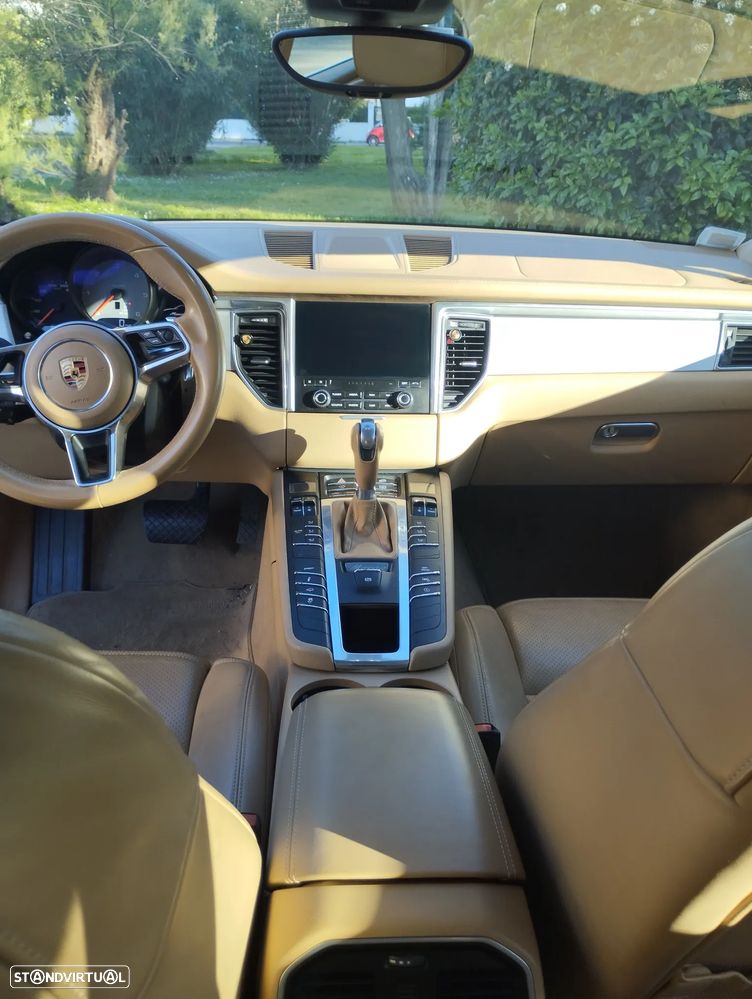 Porsche Macan S - 3