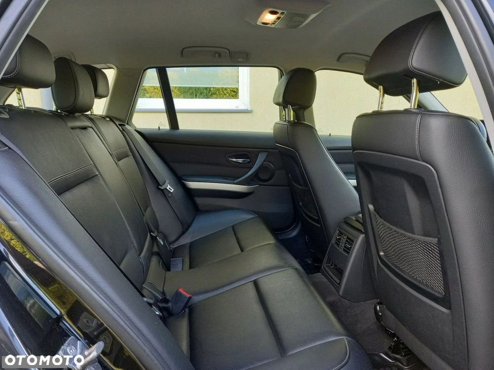 BMW Seria 3 - 21