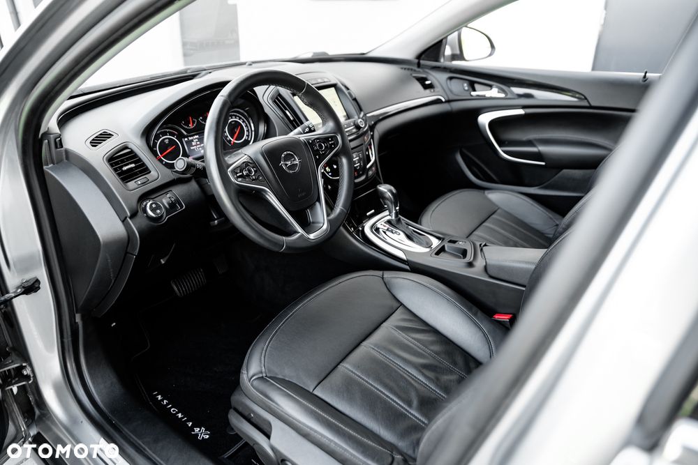 Opel Insignia CT 2.0 CDTI 4x4 - 16