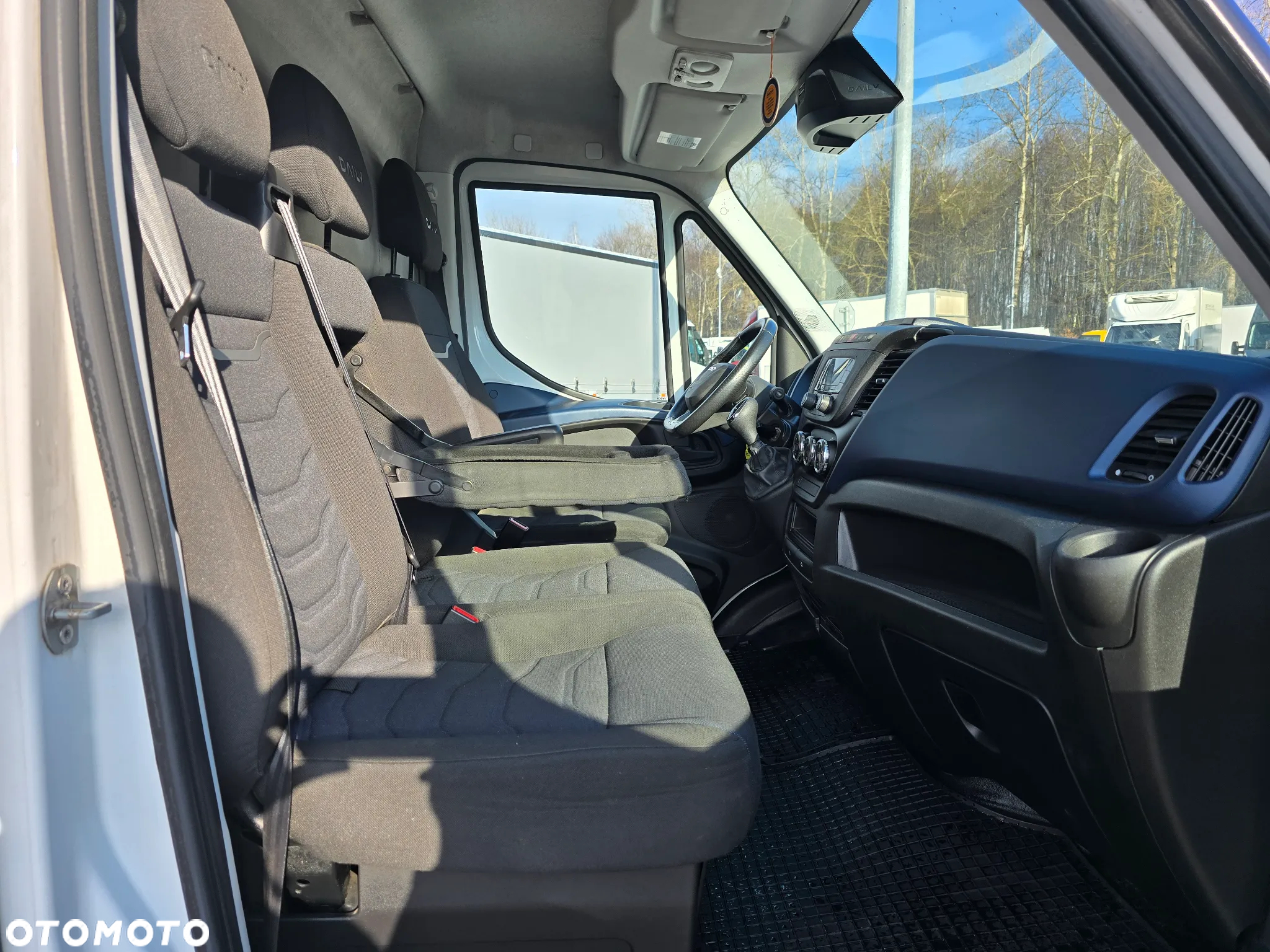 Iveco DAILY 35S18 Furgon Maxi - 14
