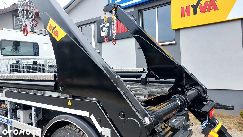Volvo FE 320 4x2 - 11