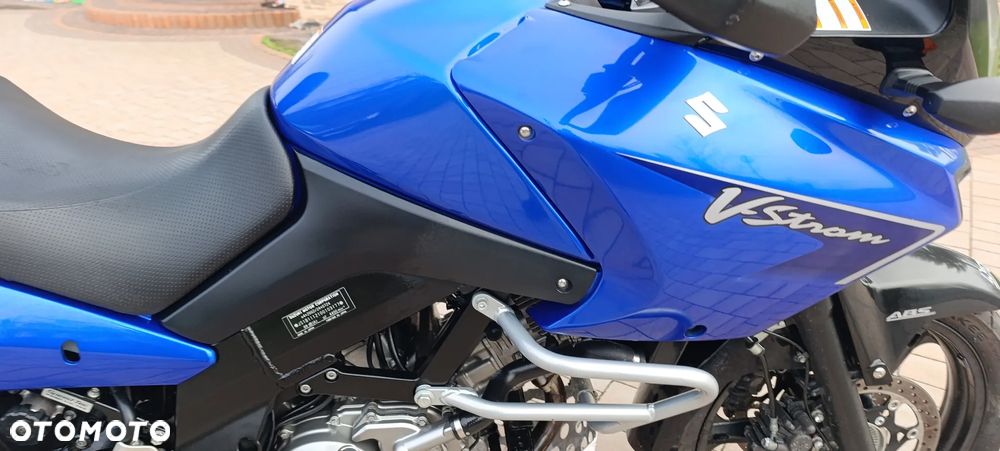 Suzuki V-STROM - 27