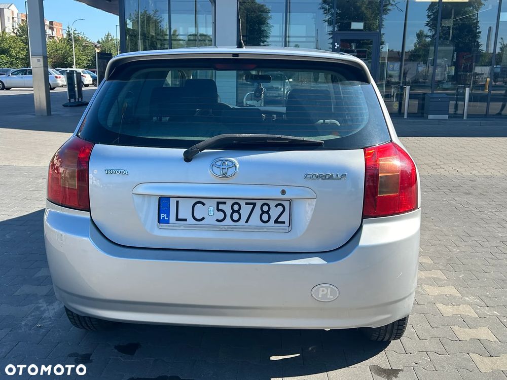 Toyota Corolla 1.6 VVT-i Sol - 8