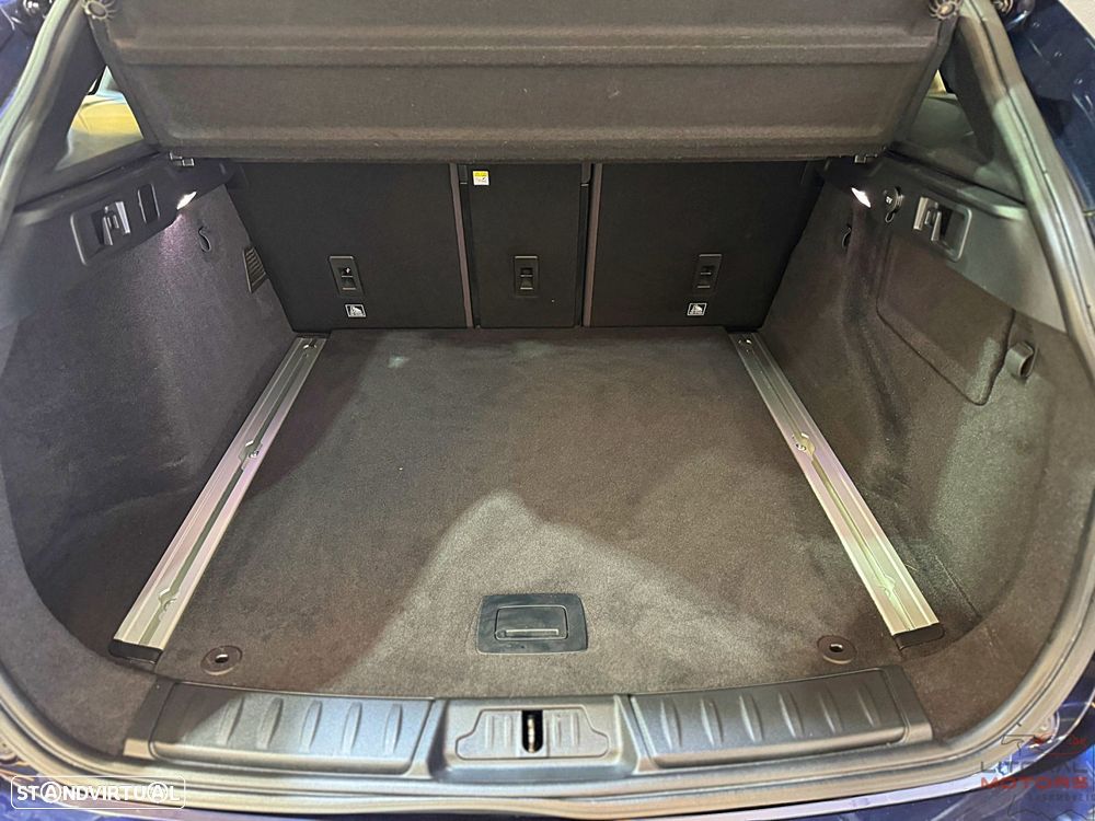 Jaguar F-Pace 25d AWD Aut. Portfolio - 11