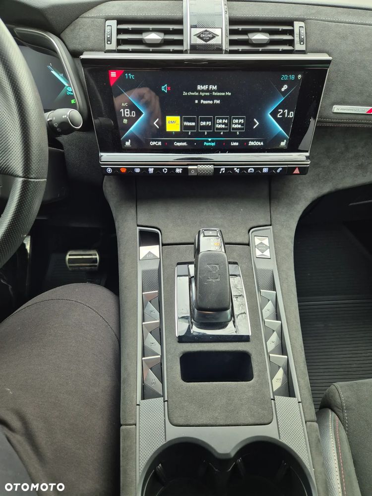 DS Automobiles DS 7 Crossback 1.6 PureTech Performance Line + - 5