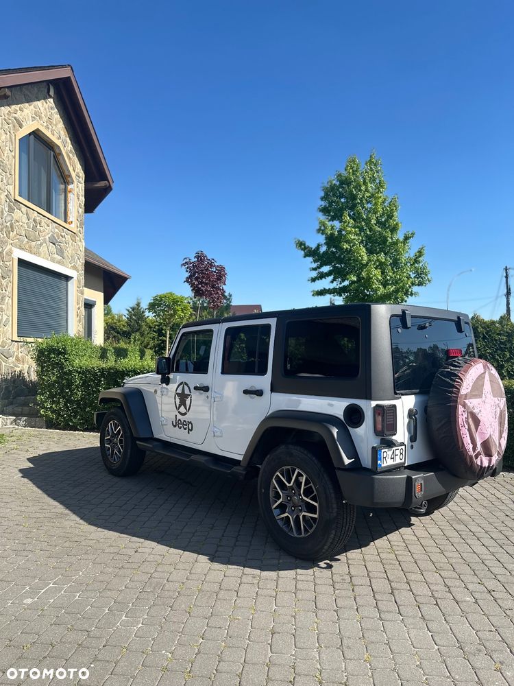 Jeep Wrangler - 5