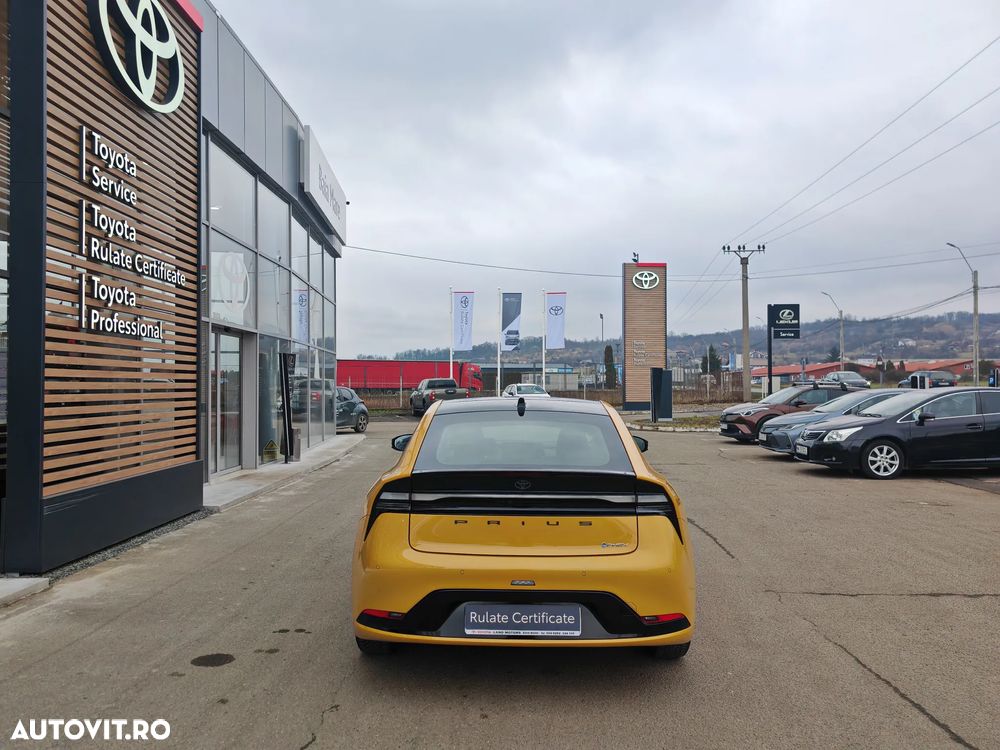 Toyota Prius 2.0 FWD PHEV Exclusive - 8