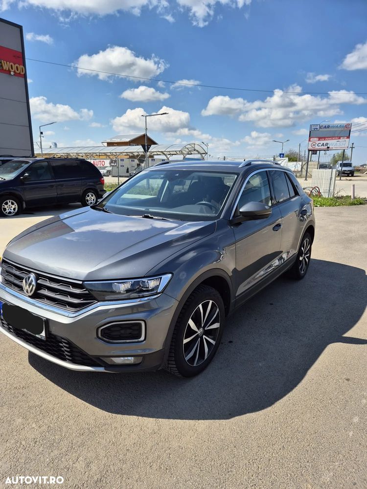 Volkswagen T-ROC 1.5 TSI DSG Design - 2