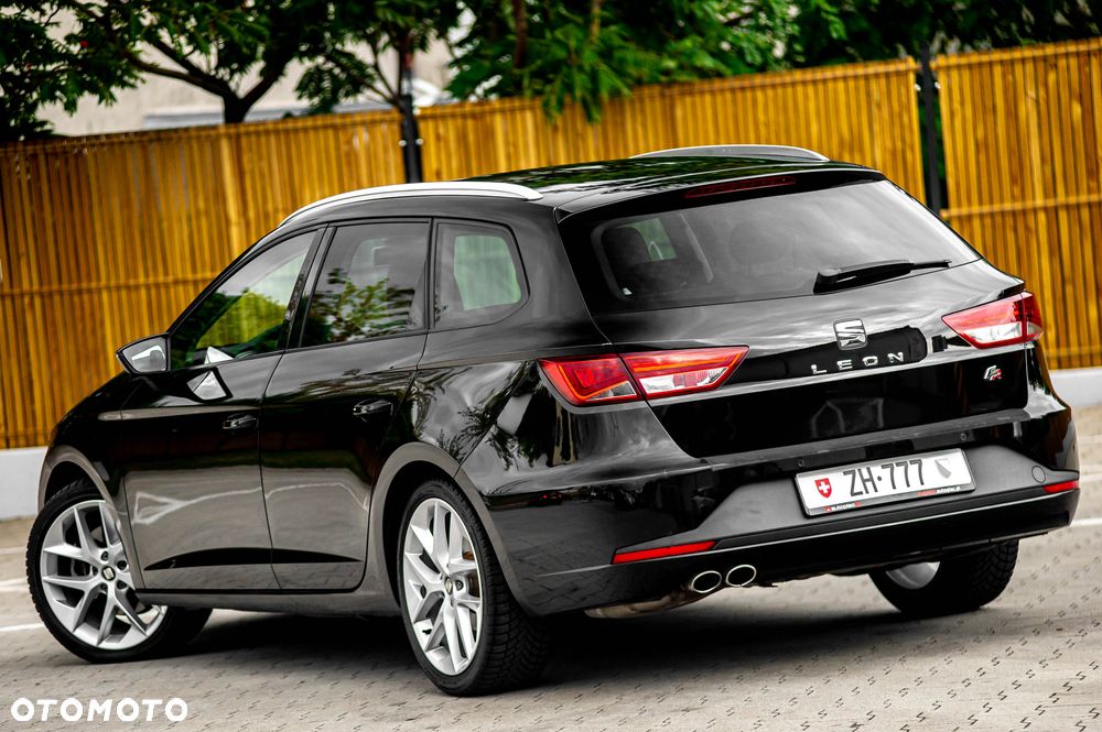 Seat Leon 1.8 TSI Ecomotive DSG FR - 14