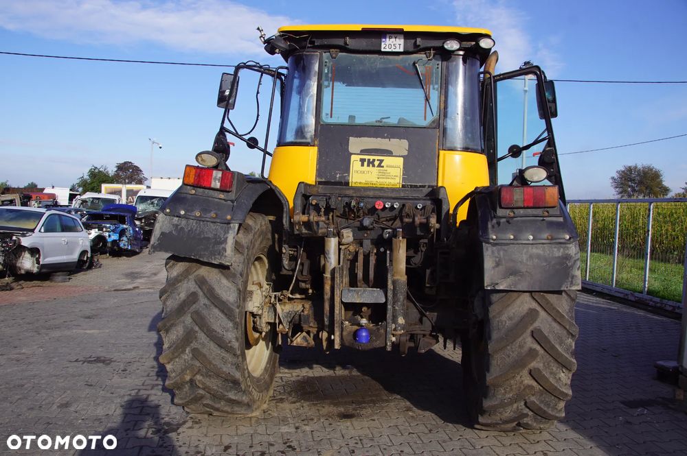 Jcb Fastrac 3230 2012 264km cumins na części masak silnik skrzynia zwolnica most dźwignia przełącznik kabina drzwi maska komputer licznik - 10