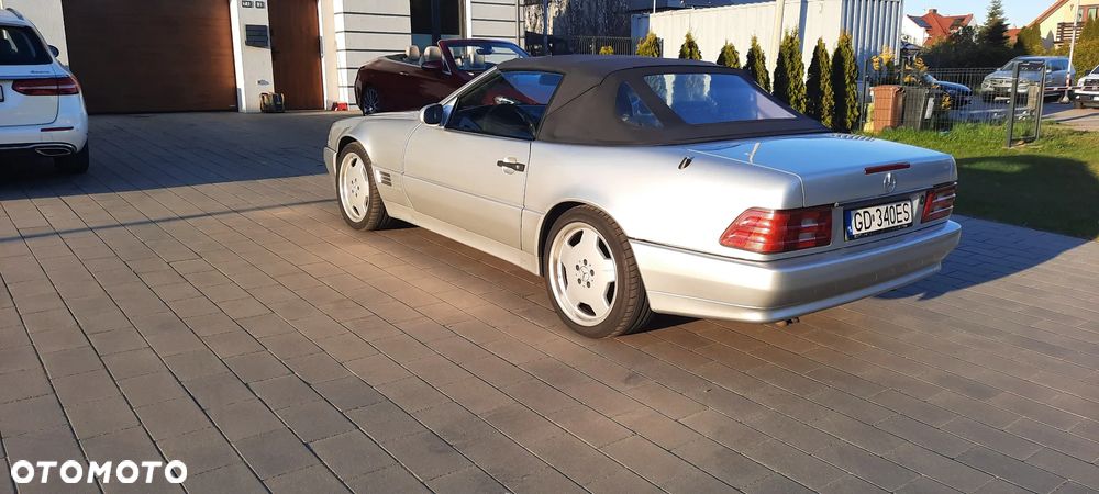 Mercedes-Benz SL - 12