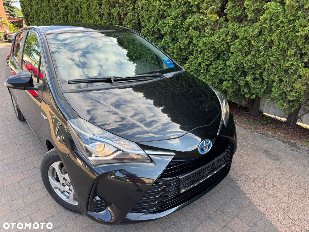 Toyota Yaris - 4