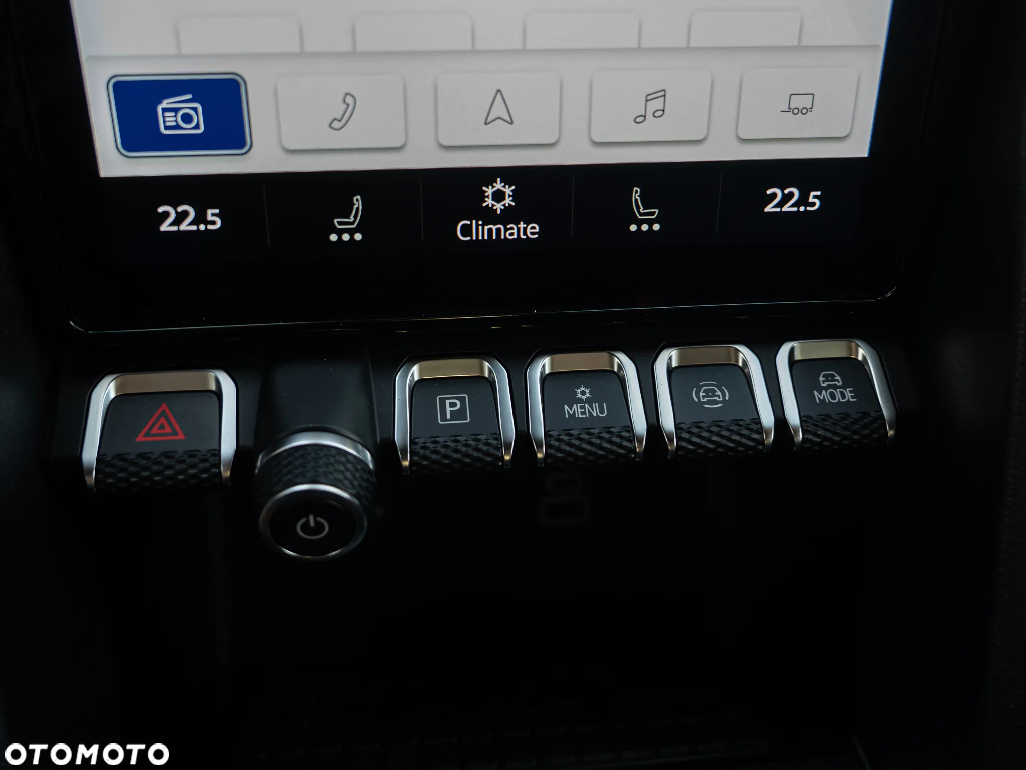 Volkswagen Amarok - 24