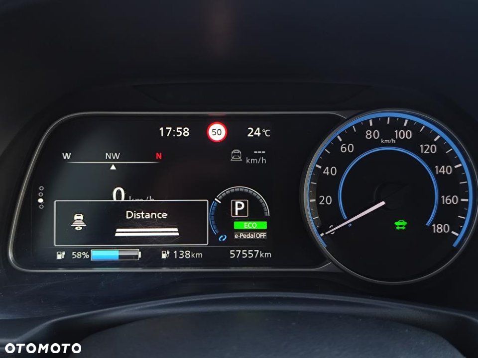 Nissan Leaf - 24