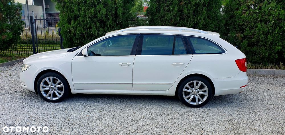 Skoda Superb 1.8 TSI DSG Exclusive - 13
