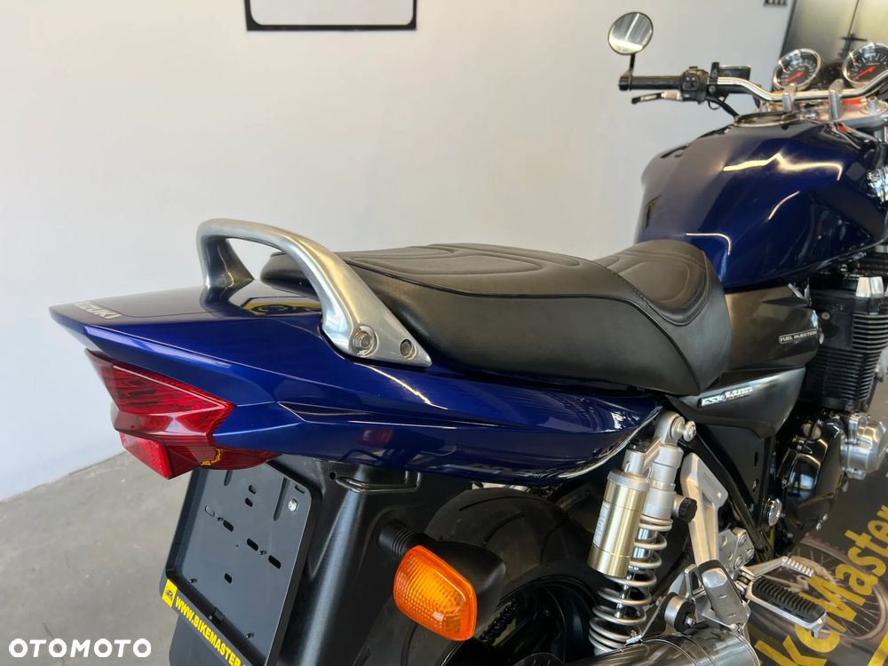 Suzuki GSX - 30