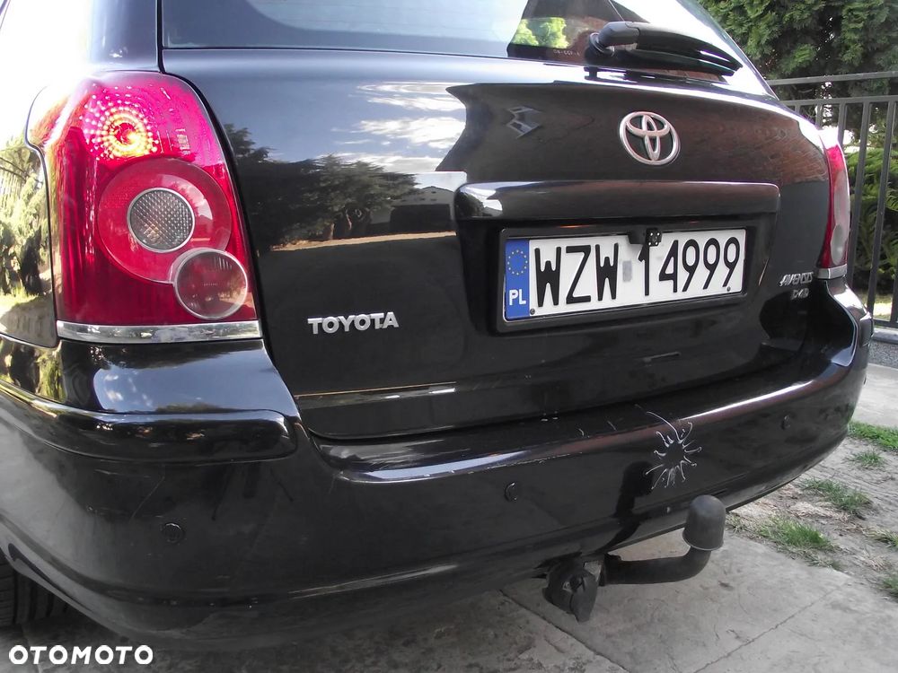 Toyota Avensis 2.0 D-4D Edition - 14