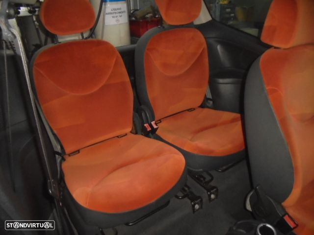 Carro MOT: HFX TU1JP  CITROEN C2 2003 1.1 60CV 3P PRETO GASOLINA - 7