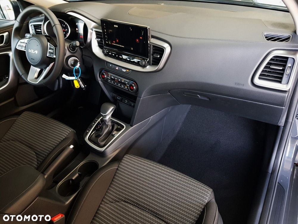 Kia XCeed 1.6 T-GDI M DCT - 22