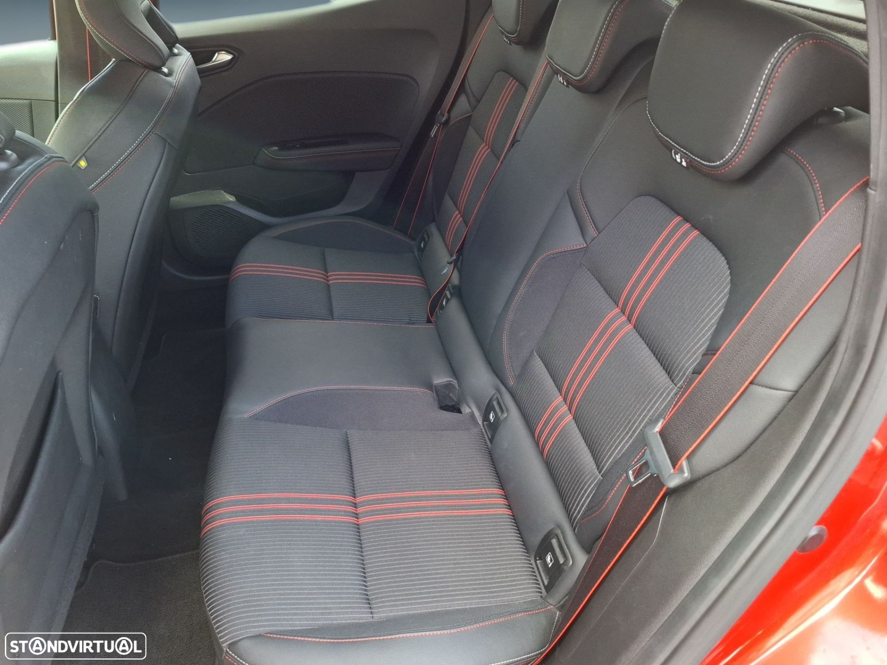 Renault Clio 1.0 TCe RS Line - 14