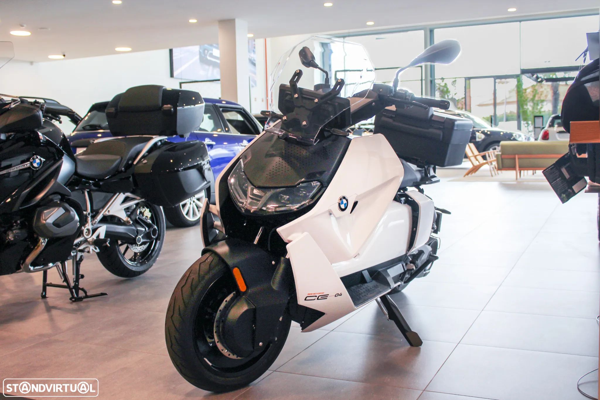 BMW CE 04 - 1