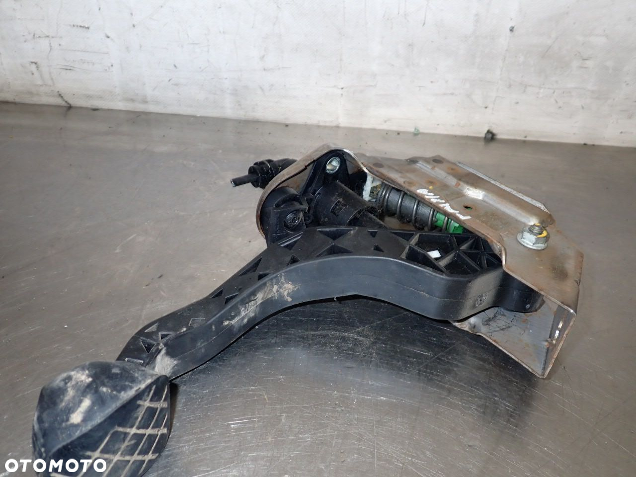 PEDAŁ SPRZĘGŁA +POMPKA SKODA FABIA II 1.4MPI 6284000032 - 3