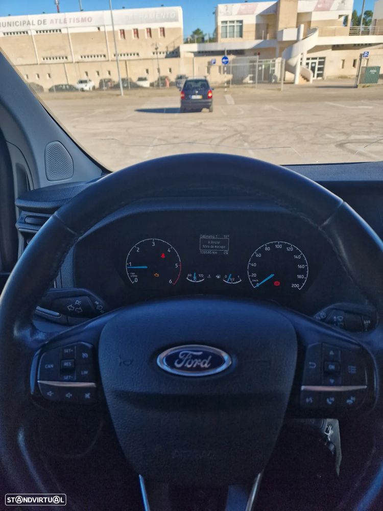 Ford e-Transit Custom - 29