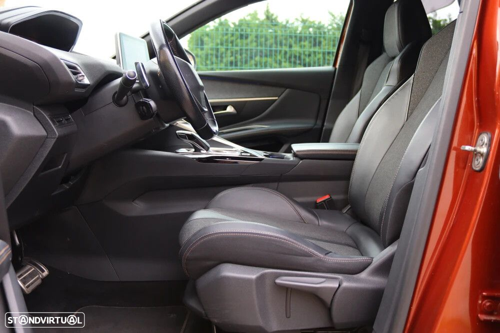 Peugeot 3008 1.2 PureTech GT Line EAT8 - 14