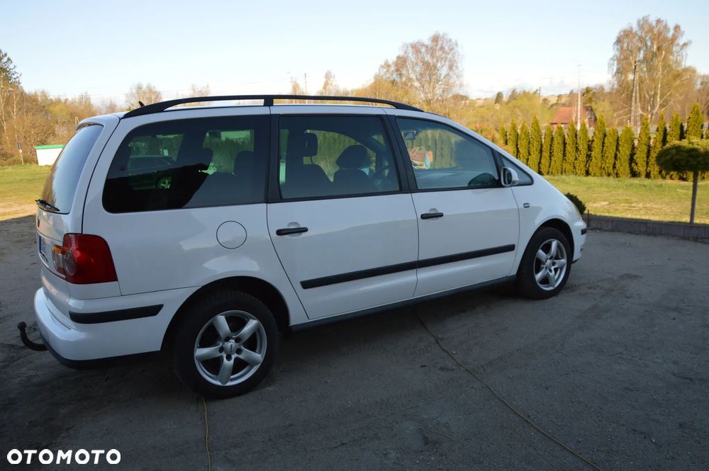 Volkswagen Sharan 1.9 TDI Trendline - 9
