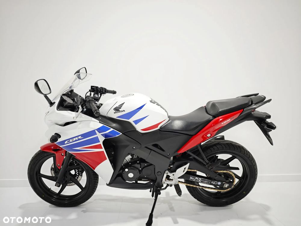 Honda CBR - 4
