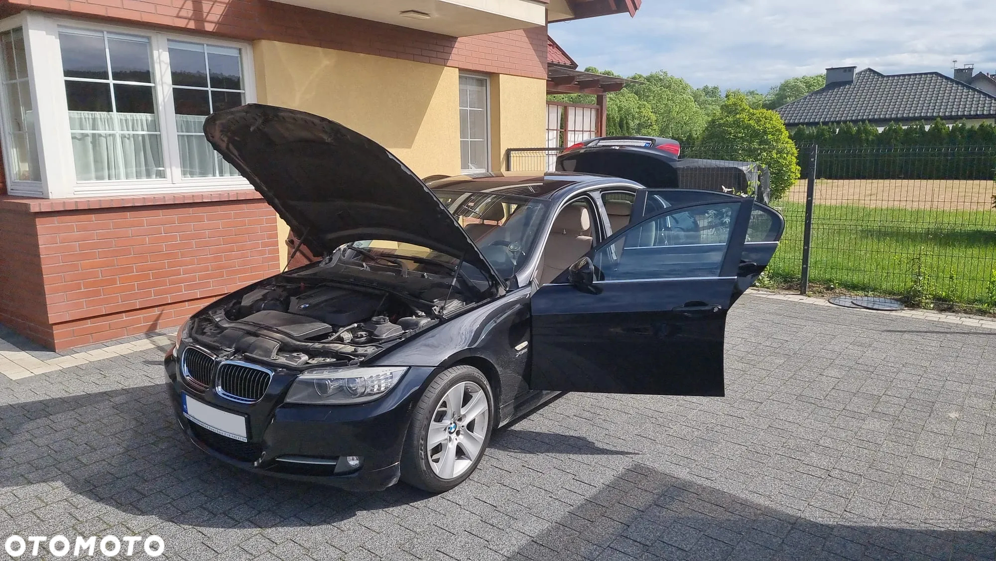 BMW Seria 3 320d xDrive - 14
