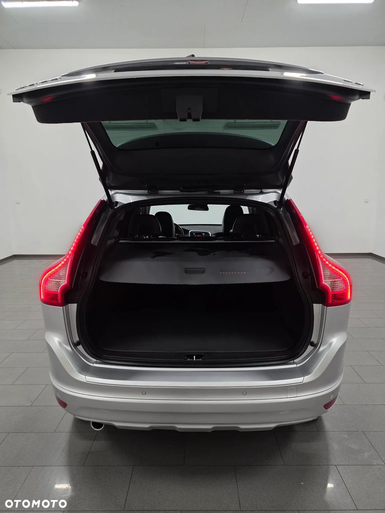 Volvo XC 60 D3 Geartronic Ocean Race - 39