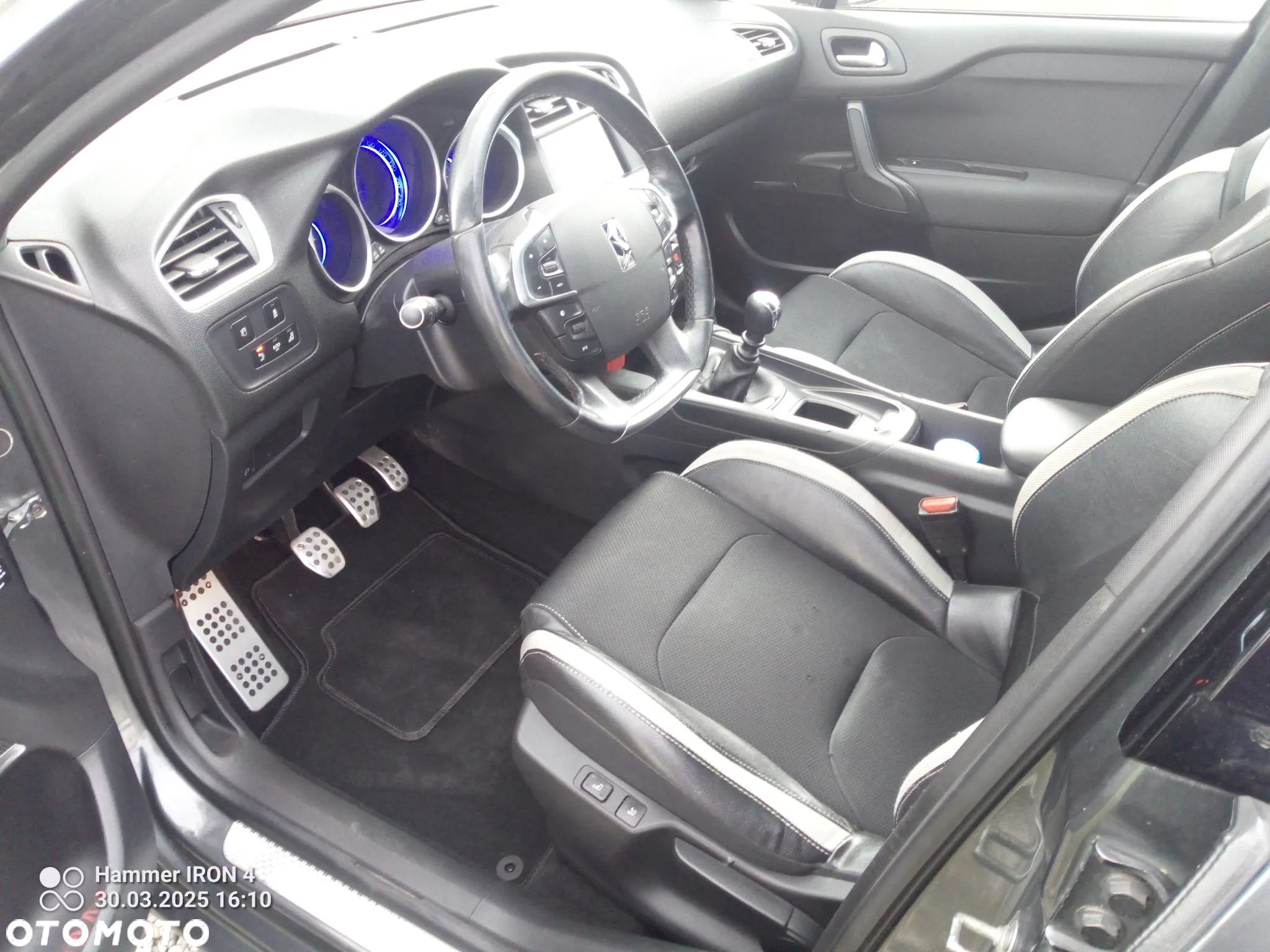 Citroën DS4 e-HDi 115 Chic - 9