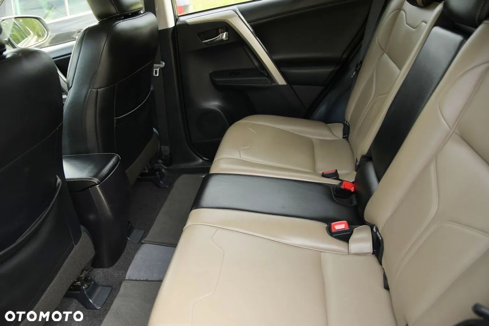 Toyota RAV4 2.0 4x4 Start&Stop CVT Executive - 25