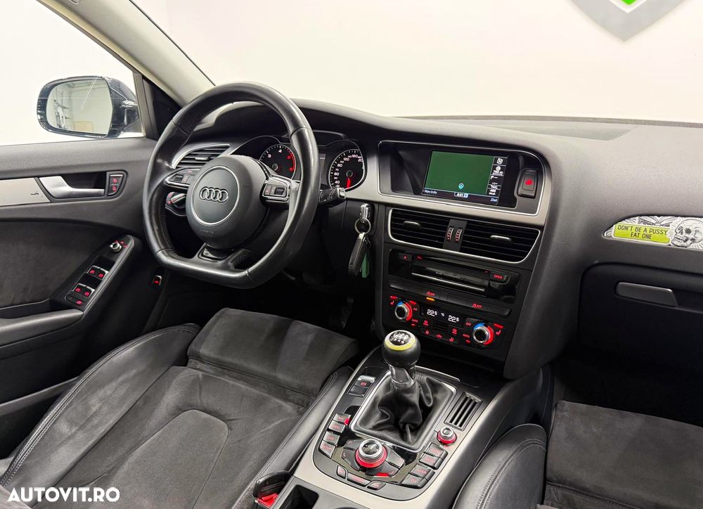 Audi A4 Avant 2.0 TDI DPF S line Sportpaket - 7